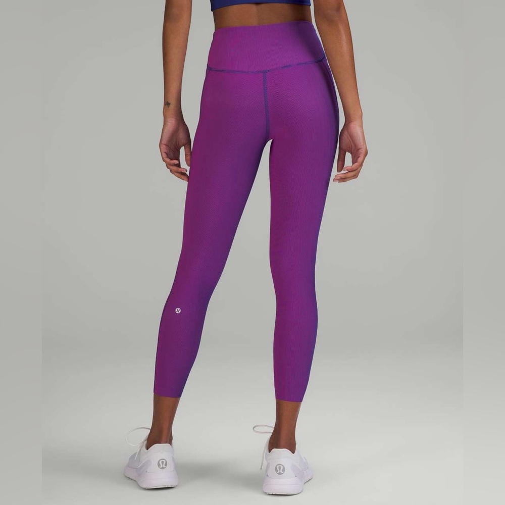 Lululemon Base Pace High Rise Tight 25” – Two-Tone Ribbed Size 8